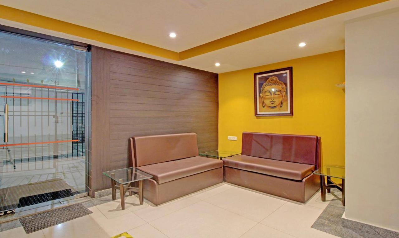 Treebo Asl Prime, Near Ballygunge Railway Station Calcutá Exterior foto