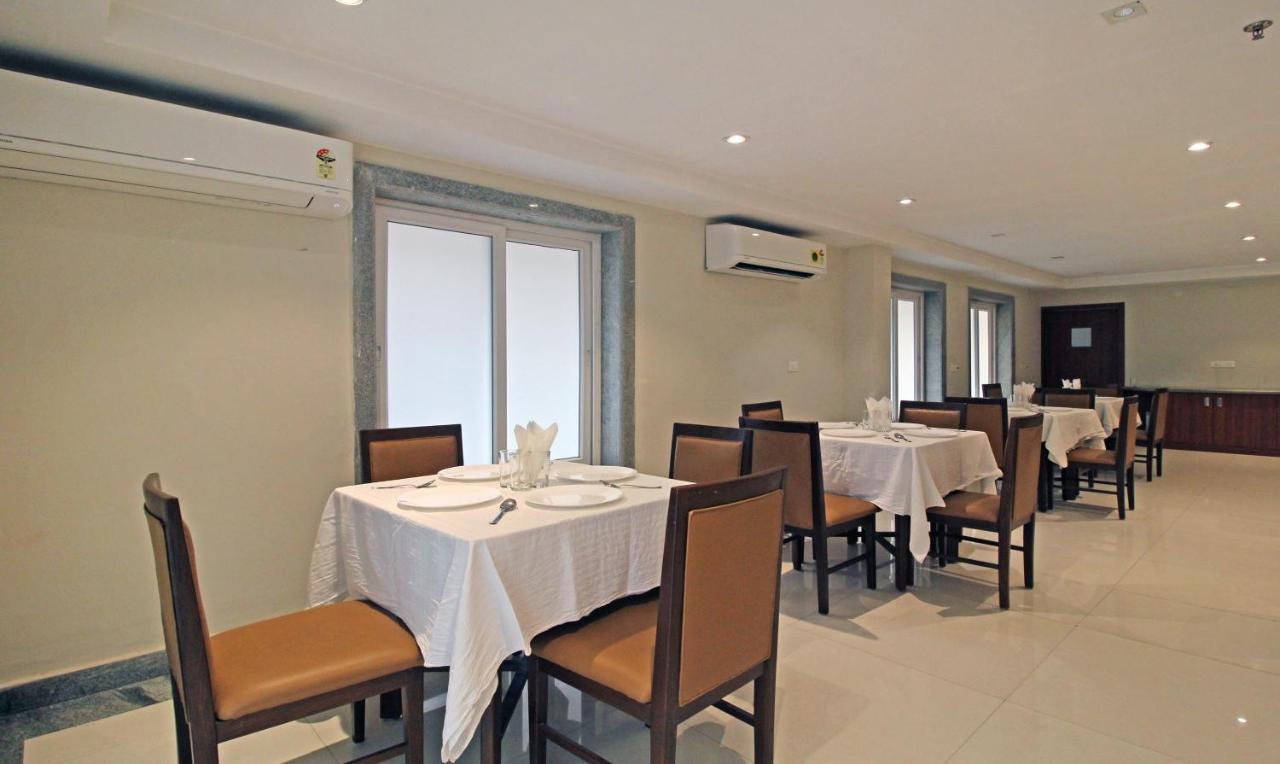 Treebo Asl Prime, Near Ballygunge Railway Station Calcutá Exterior foto